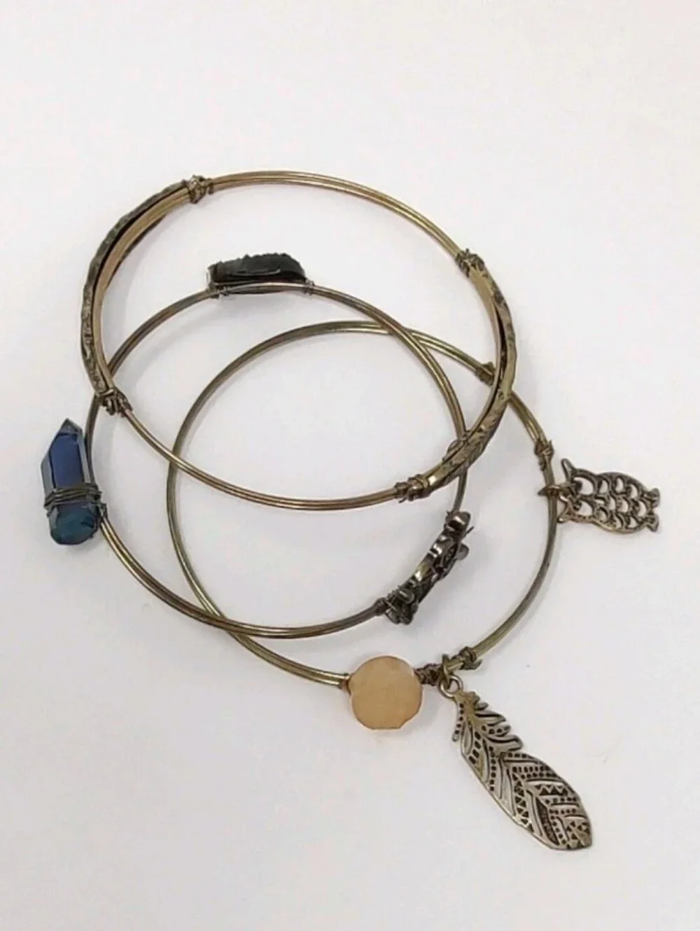 Boho Bangles Set of 3 Gold Bronze Tone Bracelets Wire Wrap Charms Feathers Owls